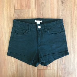 2 Pairs of HM shorts! S/24
